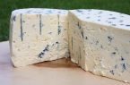 کشف ۱۰ تن پنیر فاسد در “علی آباد کتول”