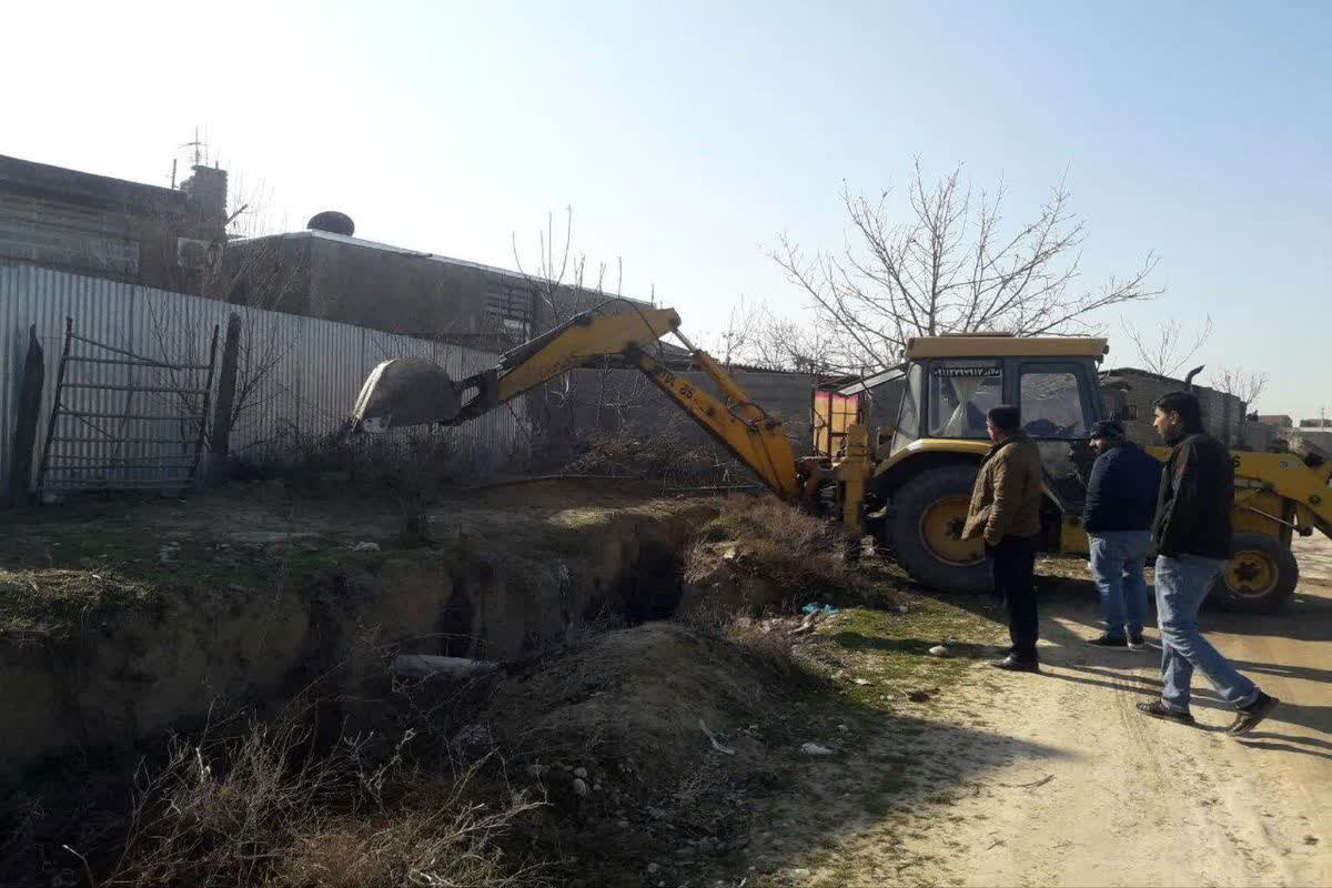 ۱۱بنای غیر مجاز در حریم رودخانه گرگانرود تخریب شد
