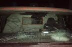 عاملان سنگ پرانی به خودرو ها در آزادشهر دستگیر شدند