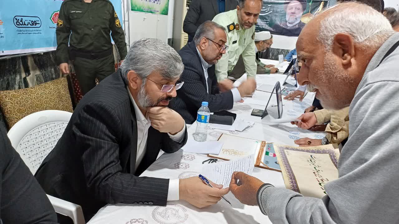 اتخاذ  ۱۴ مصوبه برای رفع مشکلات اهالی روستا زنگیان